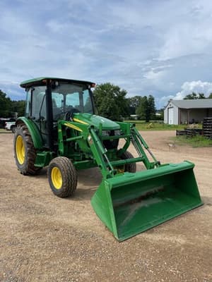 2022 John Deere 5075E Image